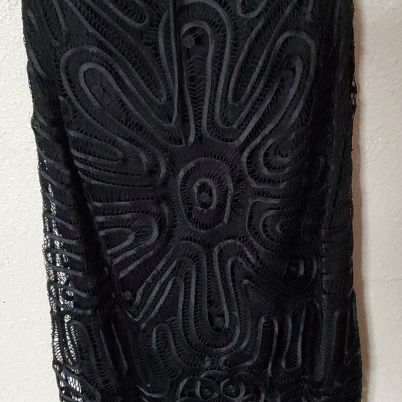 Dress - Picture 2 of 7